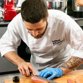 Chef Mirco Telini al corso di sushi di Talent Kitchen a Sirmione
